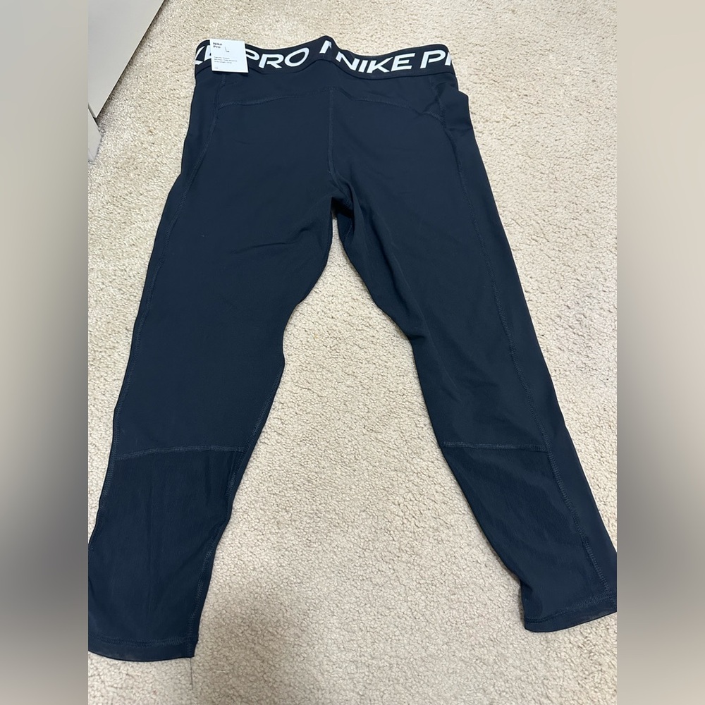 🎉FINAL PRICE🎉Women's Mid-Rise Crop Mesh-Panel Leggings - Picture 6 of 11